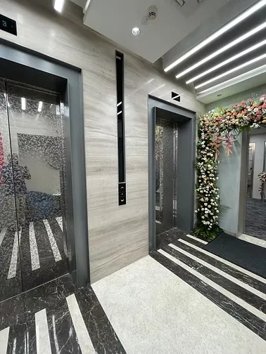 Commercial – AirportAirline Business Class Lounge CorporateBank Waiting Lounge Area Modern Office Designs Desk and Decor 