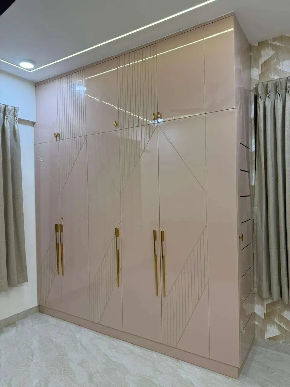 Luxury Glossy Wardrobe with Gold Trim & Loft Storage Modular Wardrobe Desk and Decor 