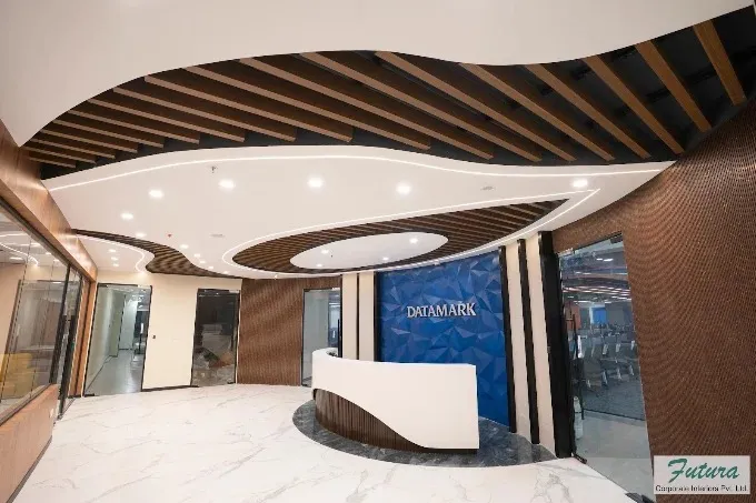 Corporate Reception Lobby — "DATAMARK" Office Corporate Office Layouts Desk and Decor 