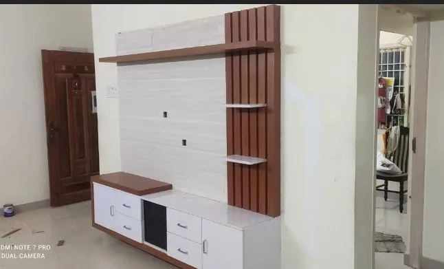 TV Unit / Entertainment Wall Cabinet TV Unit Focused Design Desk and Decor 