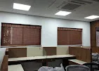 Modern Office Cabin Cabin-Based Office Layout Desk and Decor 