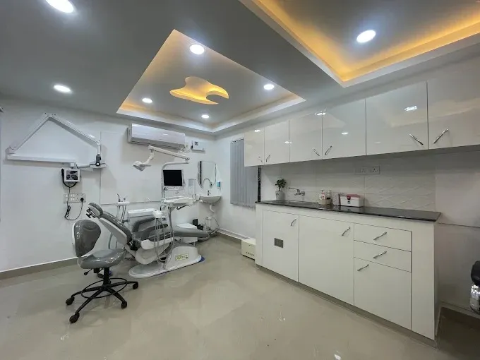 Modern Minimalist Dental Clinic Treatment Room with Healthcare Interior Design at Deskanddecor