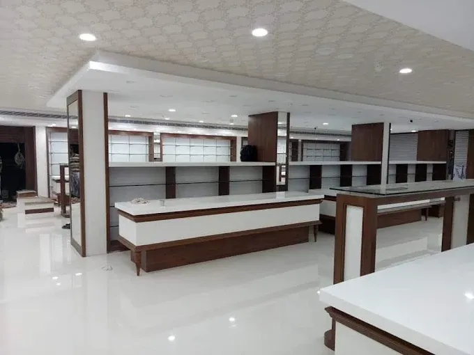 Modern Retail Showroom with Display Counters with Large Space Showroom at Deskanddecor