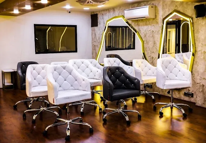 Beauty Parlour Setup