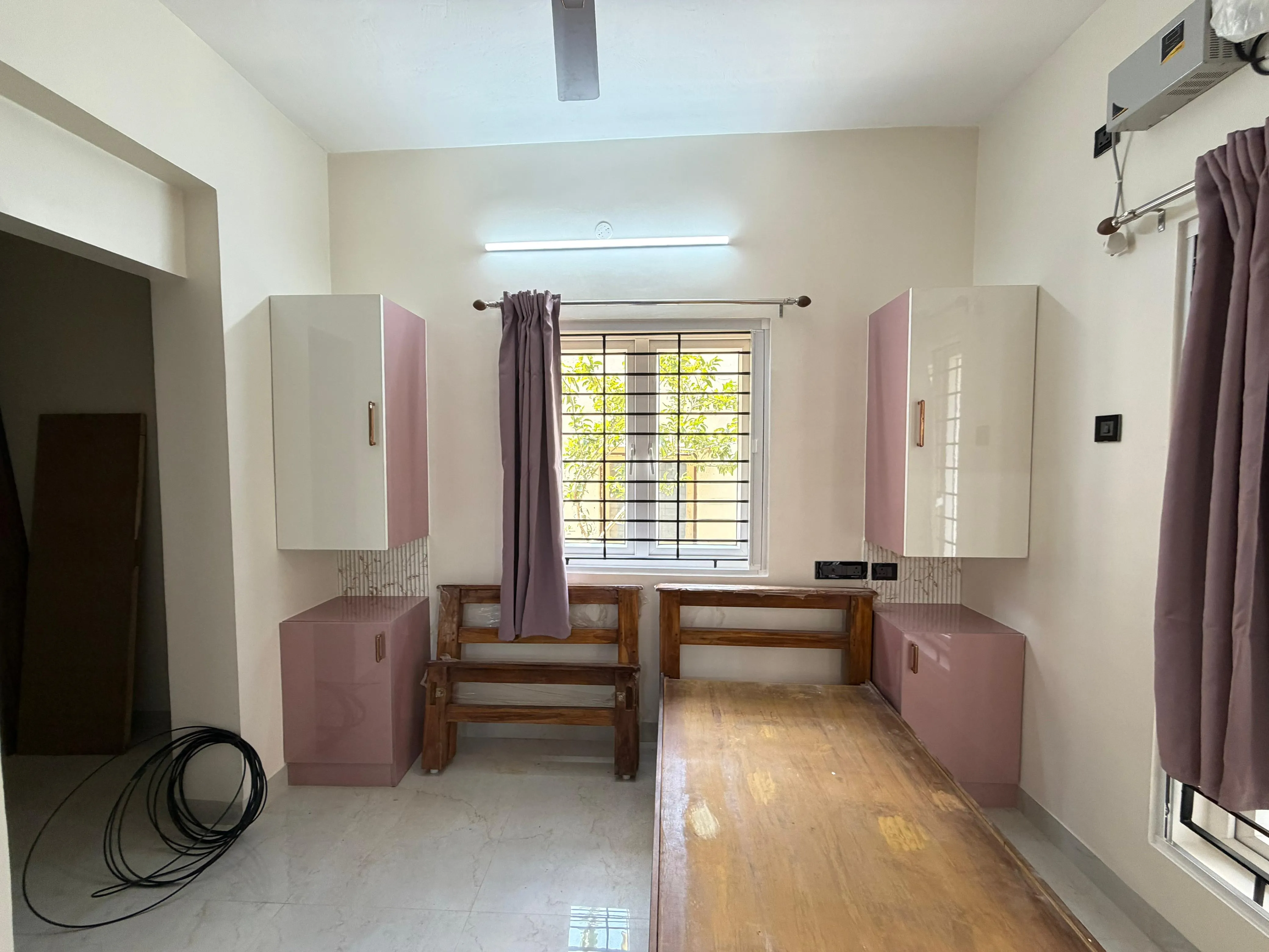 Compact Bedroom Design with Symmetrical Twin Wardrobes with Modular Wardrobes at Deskanddecor