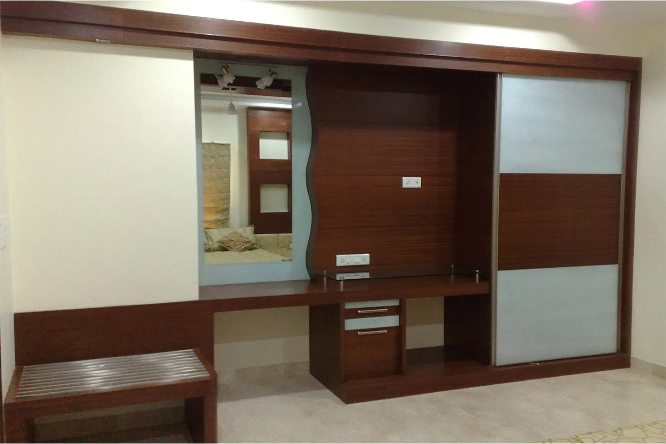 Bedroom Dressing Unit with Wave-Frame Mirror & Sliding Wardrobe with Dressing Room & Vanity Unit at Deskanddecor