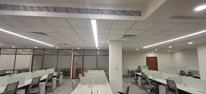 Open-Plan Office Workstation Floor with Modern Office Designs at Deskanddecor